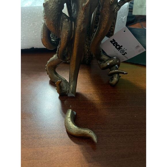 Bronze / Copper Finished Steampunk Human Skull / Octopus Fantasy Tabletop Statue - Picture 6 of 6